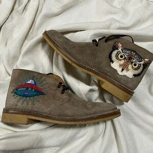 Gucci Moreau Embroidered Suede Chukka Boots Men's 7.5 NEW